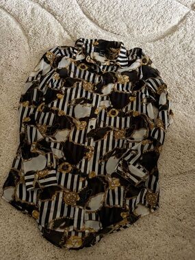Forever 21 Black and White Striped Chain-Print Blouse